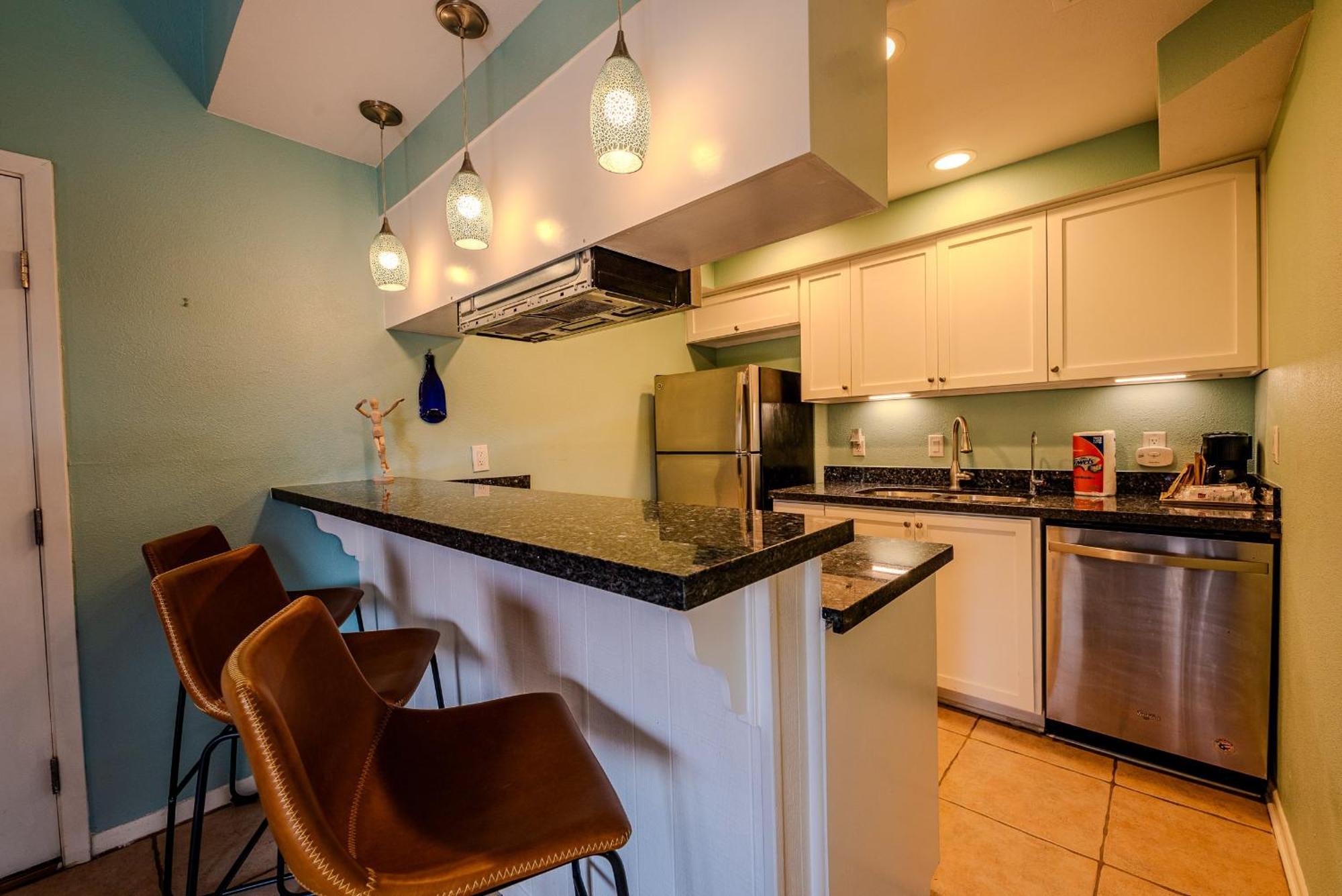 Kingfishers Retreat Serene 1Br Escape With Balcony 207 South Padre Island Kültér fotó