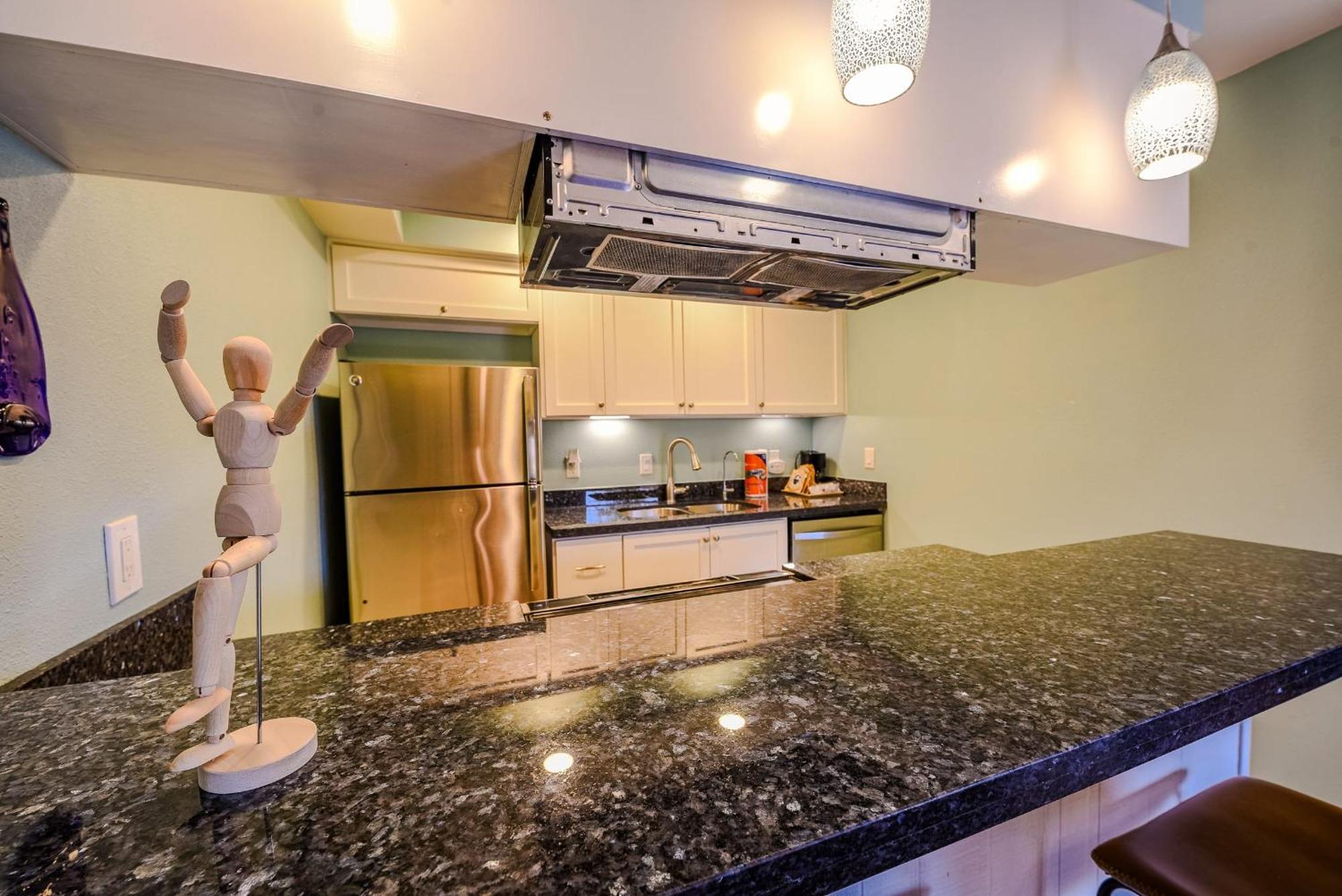 Kingfishers Retreat Serene 1Br Escape With Balcony 207 South Padre Island Kültér fotó