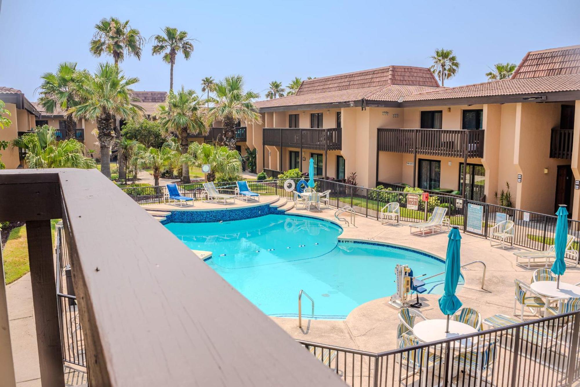 Kingfishers Retreat Serene 1Br Escape With Balcony 207 South Padre Island Kültér fotó