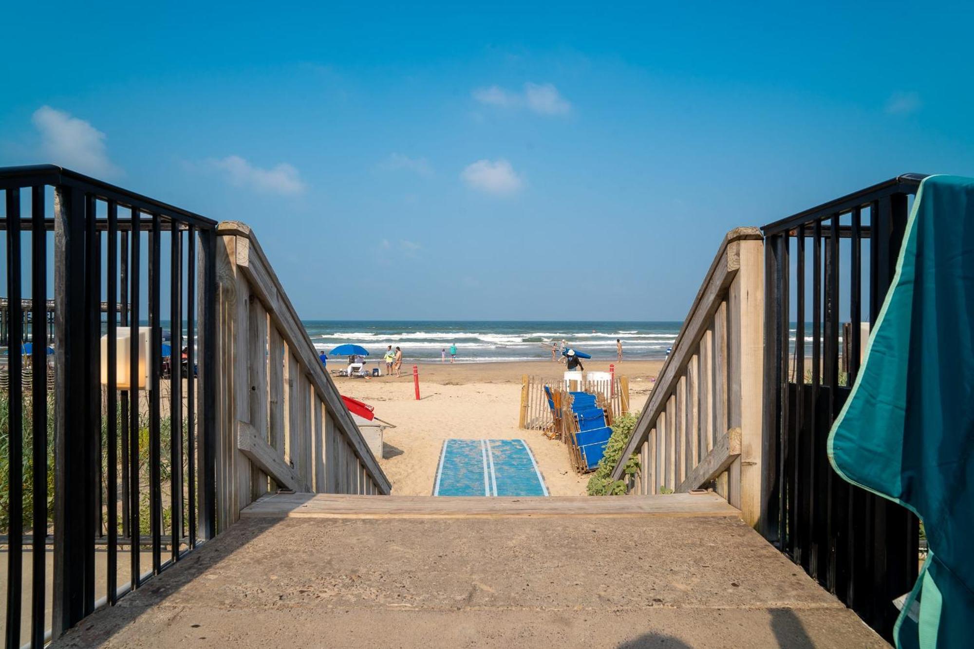Kingfishers Retreat Serene 1Br Escape With Balcony 207 South Padre Island Kültér fotó